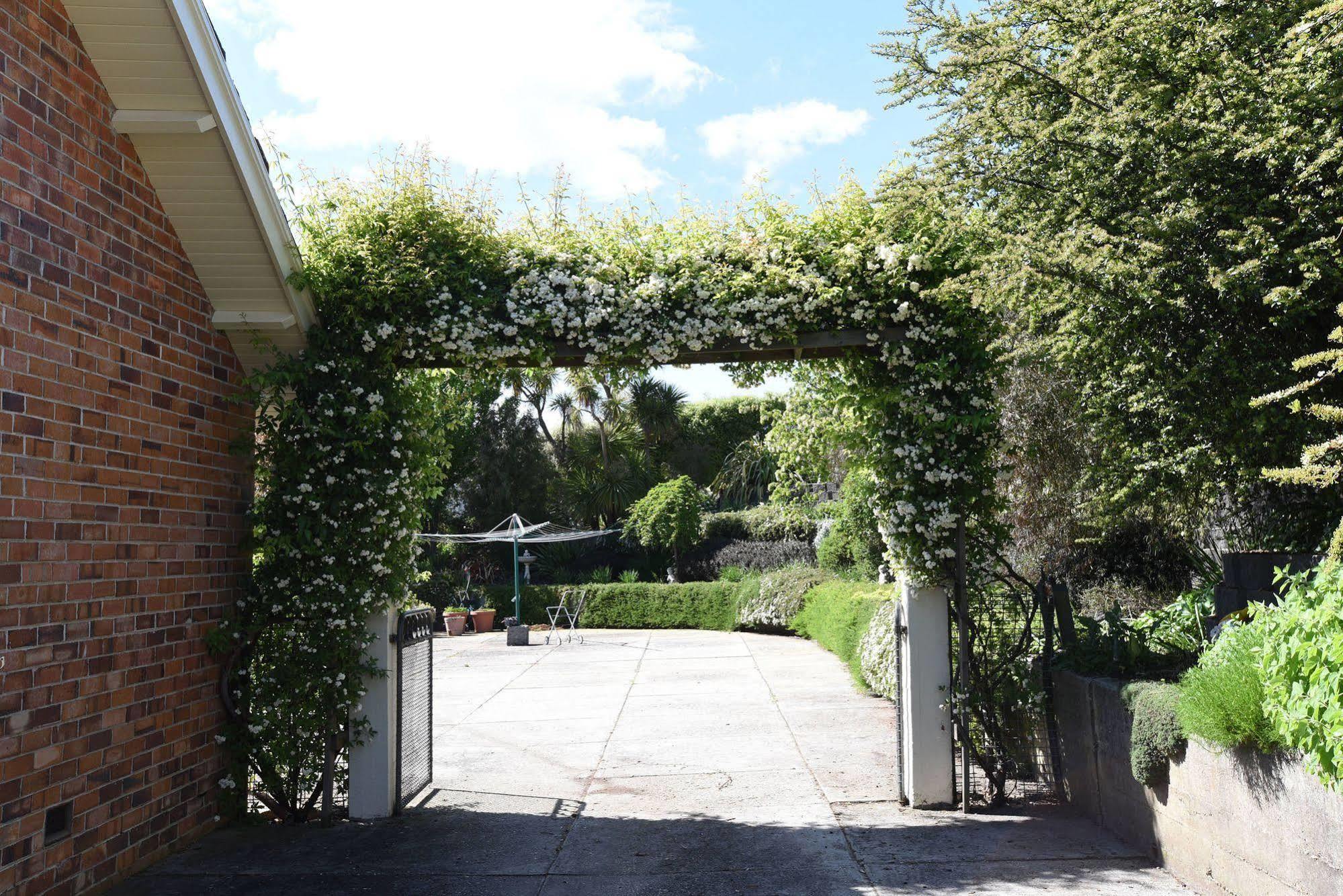 Trevallyn House B & B Riverside Esterno foto